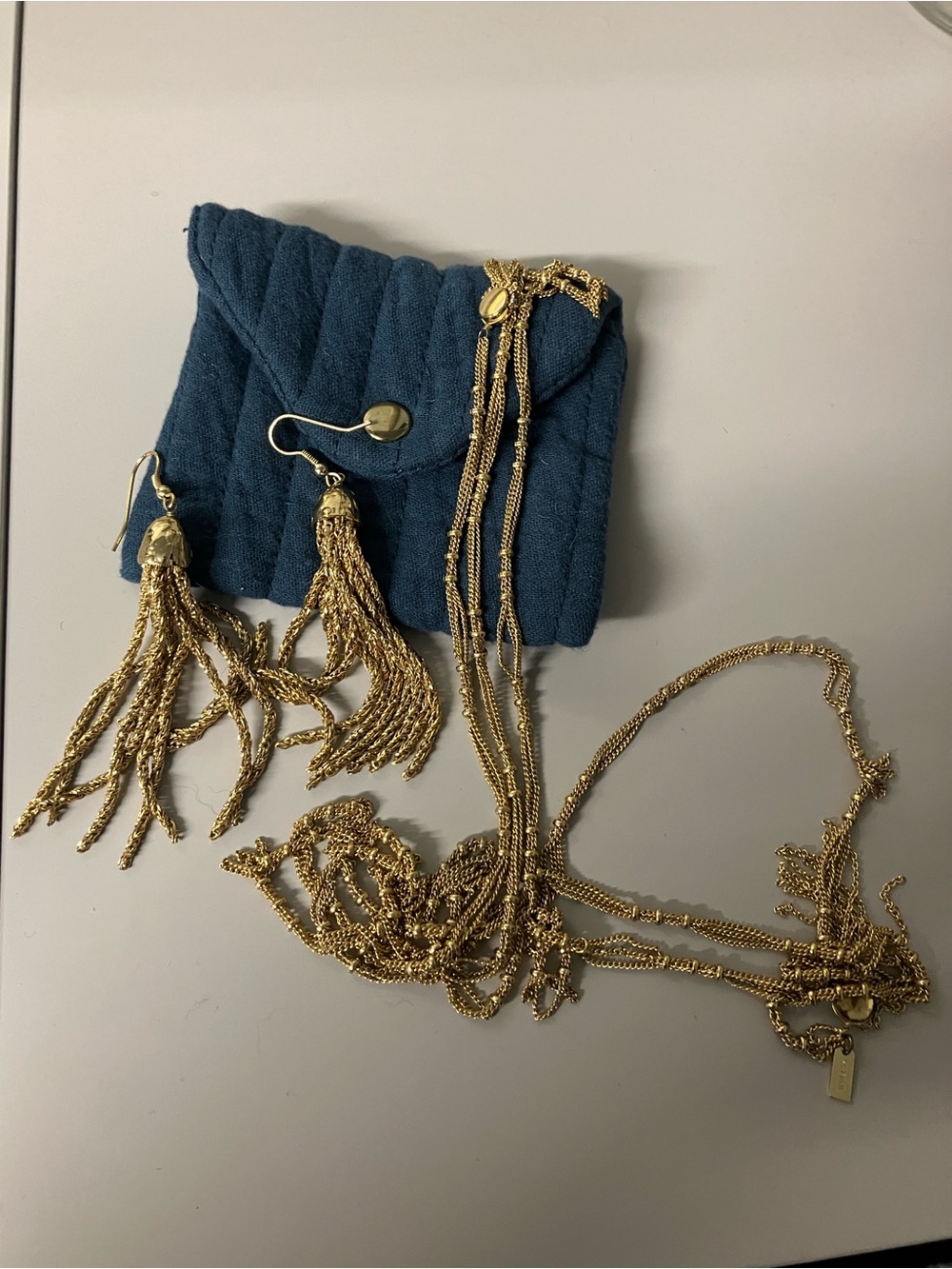 Sézane gold tassel earrings and necklace lot - Picture 1 of 3